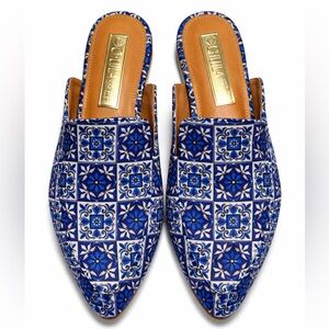 ✨ CHULA Blue Tile Print Mule Loafers – Size 5 ✨